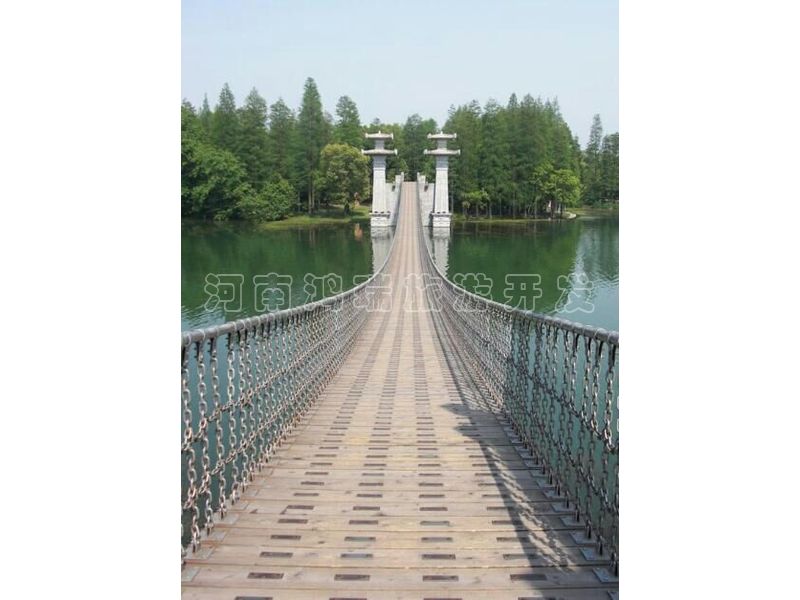 木制吊桥